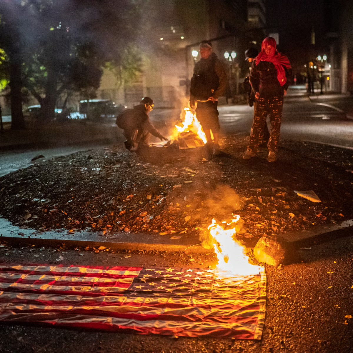 Trump’s Push to Criminalize Flag Burning: A Constitutional and Cultural Dilemma