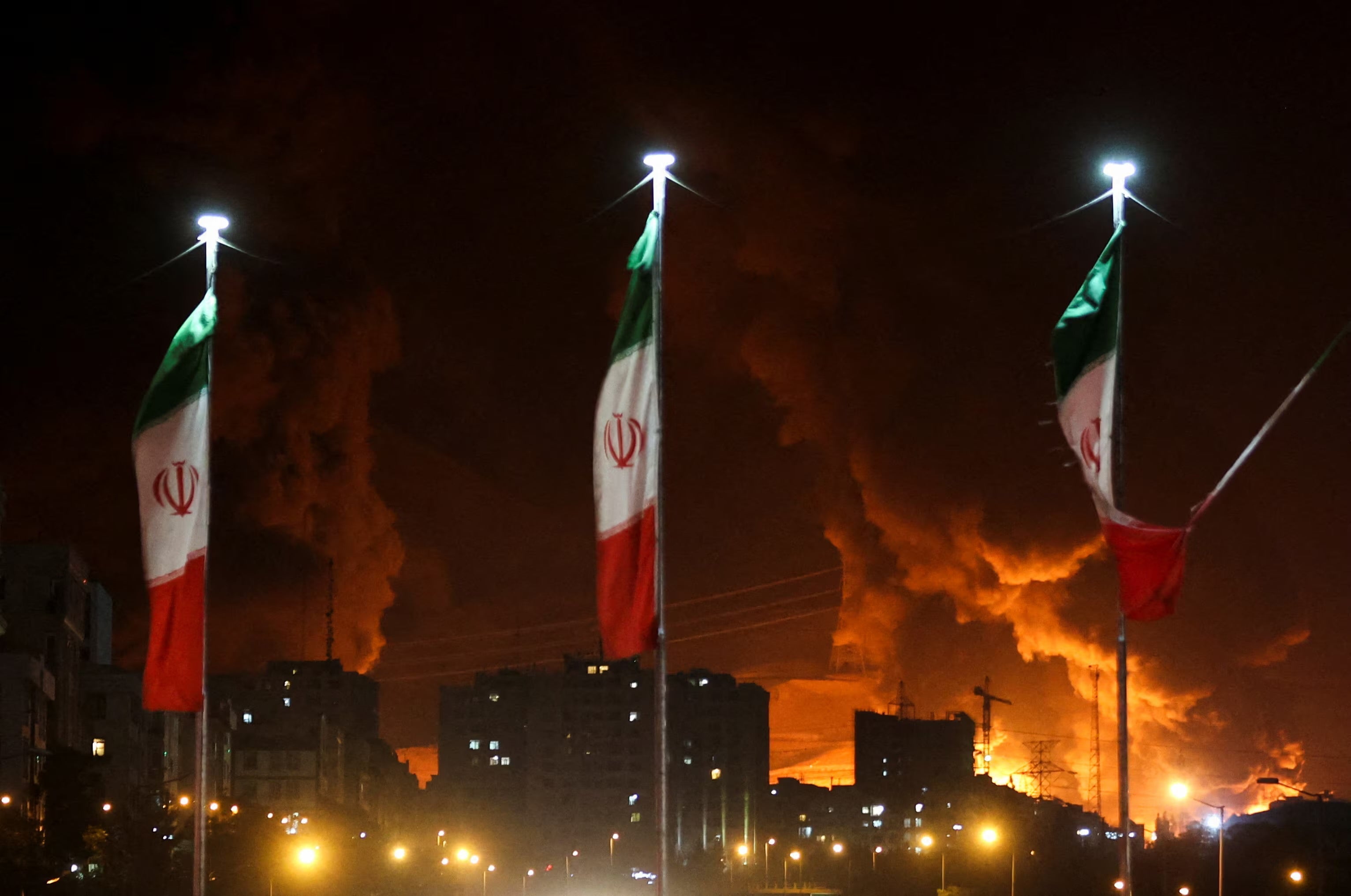 Trump’s War Meeting and the Looming Threat of U.S. Involvement in the Israel-Iran Conflict